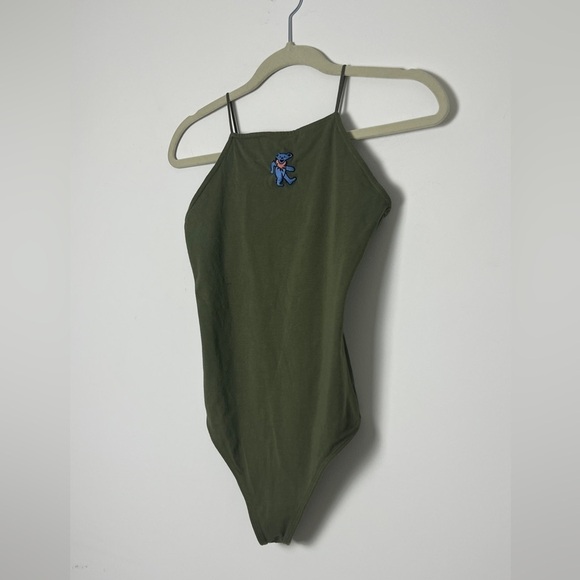American Eagle Olive Green Grateful Dead Graphic Retro Bodysuit Top Size Medium - Picture 4 of 12